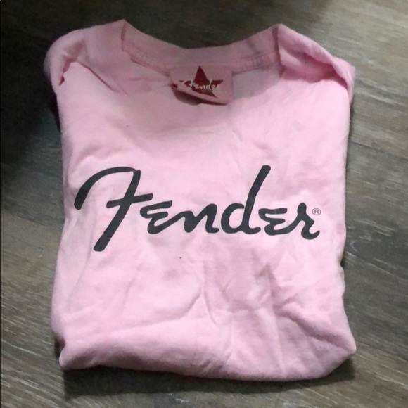 Size S Fender Tee - Picture 1 of 2